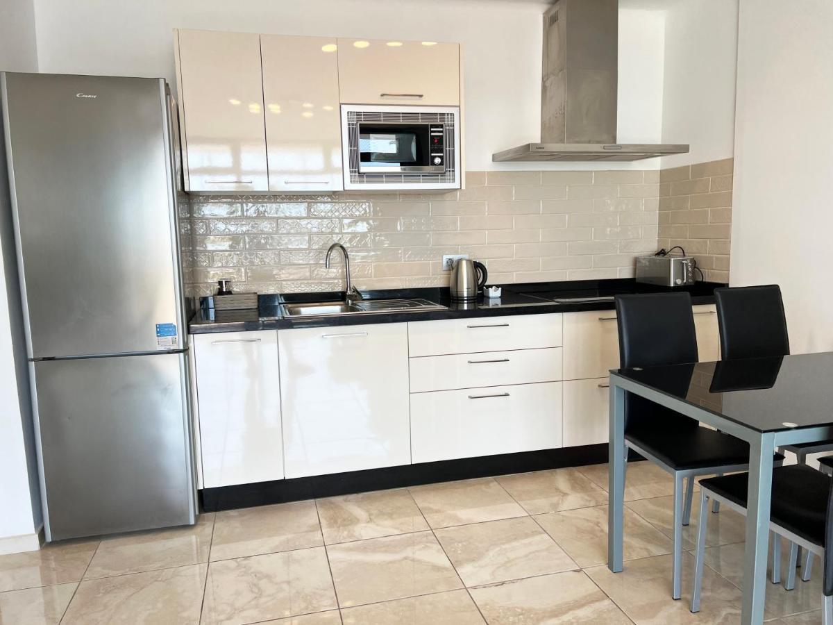 Modern Apartment With Prime Location プエルト・デル・カルメン エクステリア 写真